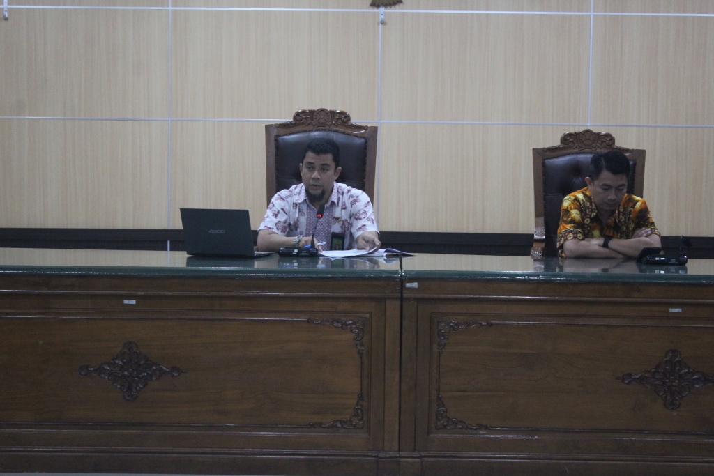1.RAPAT (1).JPG