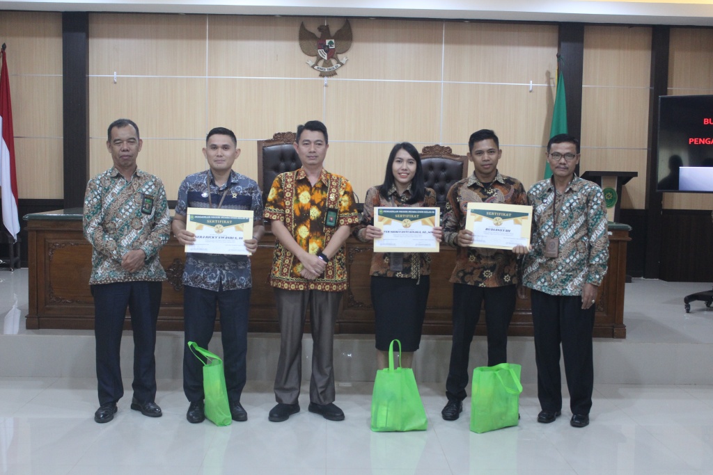 1.RAPAT (2).JPG