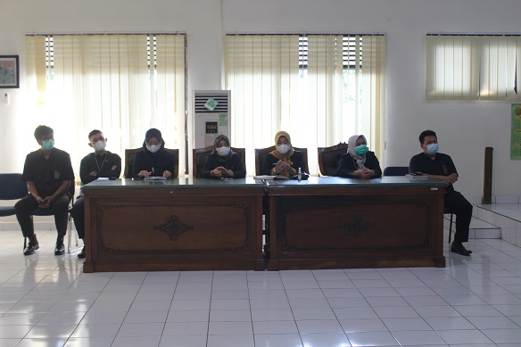 rapatmaret4.jpg