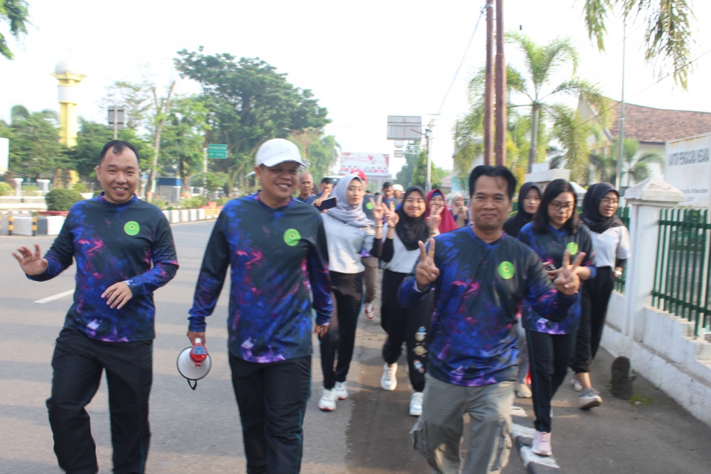 1. jalan santai (1).JPG